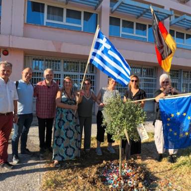 Δελτίο τύπου_1ο Γυμνάσιο Τούμπας_It's better together