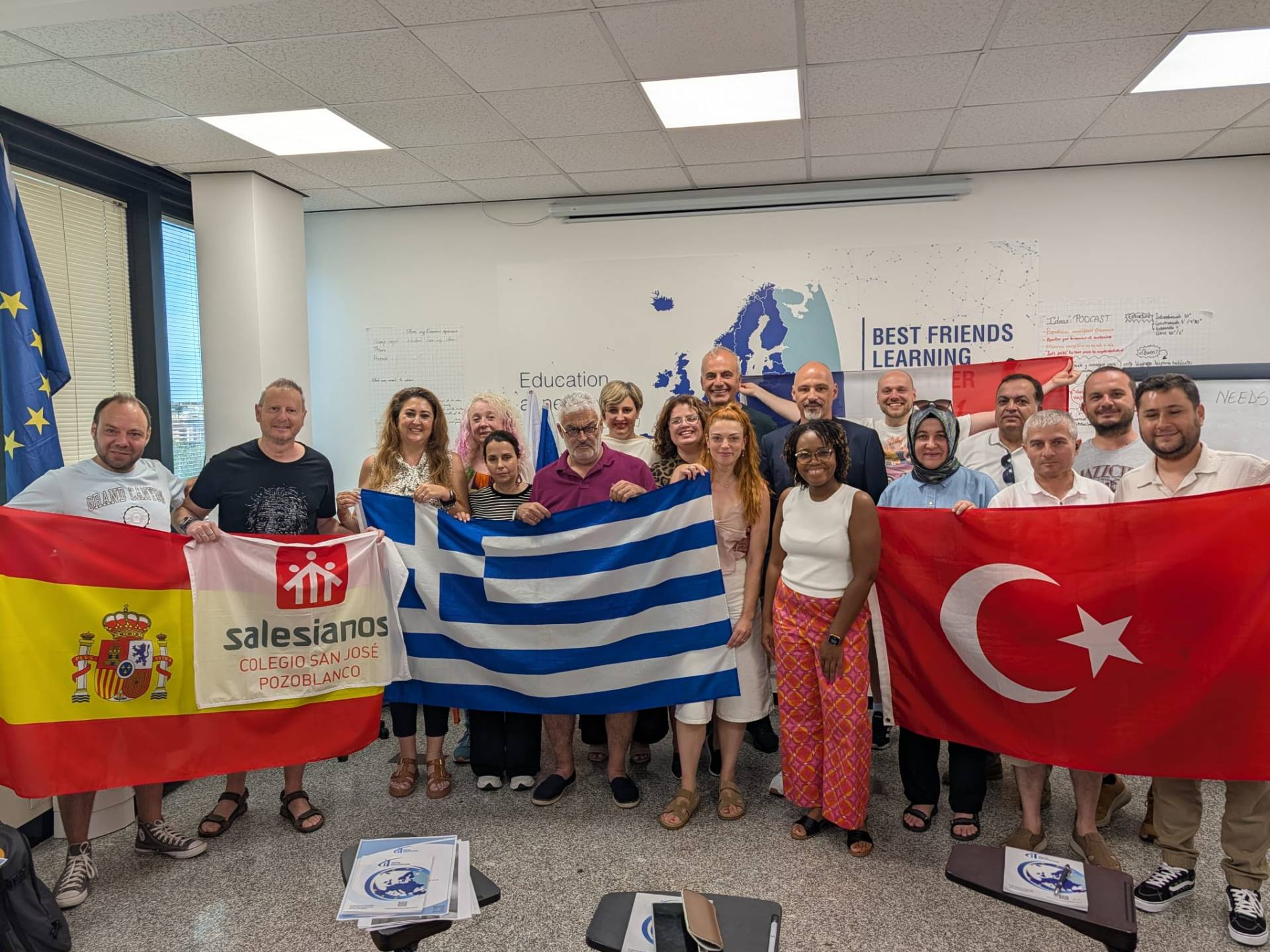 Μετακίνηση εκπαιδευτικών κοινοπραξίας σχολείων της Π.Δ.Ε. Κ.Μακεδονίας σε δραστηριότητα Training Courses σε φορέα της Ιταλίας